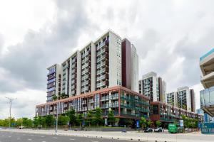 Metropole Opera Residence Looking Over District 1