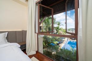 Luxury 4 Bedrooms Penthouse