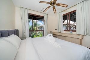 Luxury 4 Bedrooms Penthouse