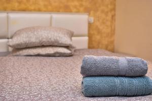 EXECUTIVE Flat Two Rooms by CHR Luxury Property