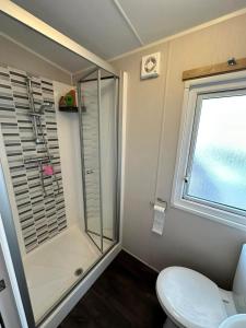 Bungalow accueillant à Saint-Jean-de-Monts avec piscine