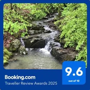 Secluded Home with Mini Waterfall and a Creek in Hot Springs - Malvern