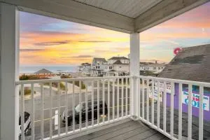 Newly Renovated Ocean Views Private Balcony - 索尔兹伯里