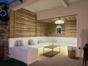 Appartements E Le clos des lumieres, maison 13 pers avec jardin : photos des chambres