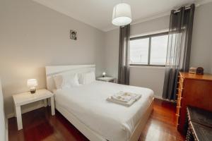 Espinho Seawalk and Seaview by Vacationy