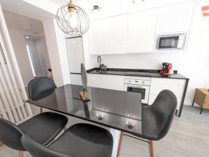 Bajondillo Beach Apartment