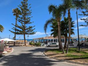 Bajondillo Beach Apartment