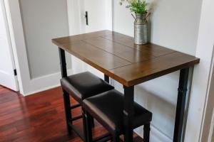 Sojourn at Colley Manor Unit 1 Sleeps 4