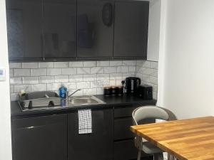 Town Centre Cosy Flat