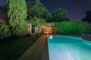 B&B / Chambres d'hotes Le Mas des Oliviers Nimes : photos des chambres