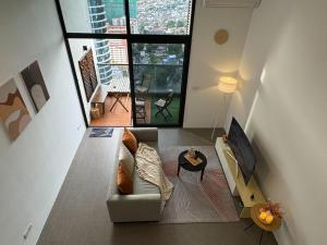 Cozy Fall Suite at EST Bangsar With Garden Scenery
