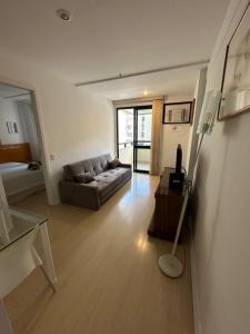 Flat 2 quadras praia 2 min metrô com garagem Flat one, apto 208