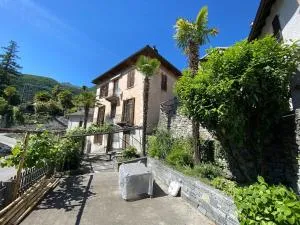 Wild Valley Ticino Villa in Valle Onsernone - Linescio