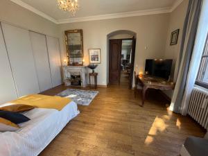 Appartements RDC maison de maitre pour 6 personnes avec piscine et jacuzzi : photos des chambres