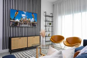 Extraordinary Disney Vacation 4BR Private Pool