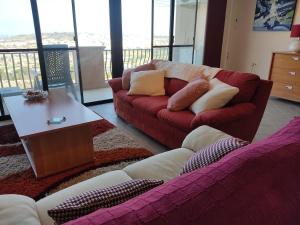 Lovely 3-bedroom apartment with stunning views - 3hvězdičkové hotely ve městě Sannat