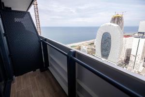 Sea & City view Studio in Batumi - by Wehost