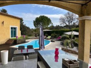 Villa méditerranéenne saint Maximin la sainte baume
