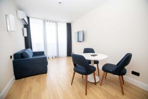 Incredible Views 2-Apt Combo in Batumi - by Wehost