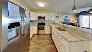 Put-in-Bay Waterfront Condo #205