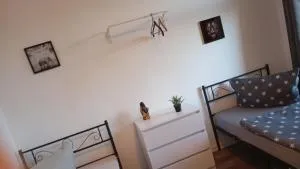 Stellas Monteurwohnungen - Vollmershain