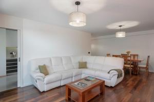 Madalenas II by An Island Apart