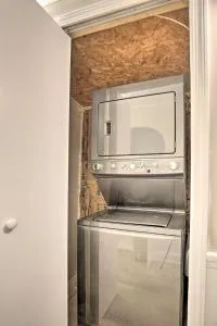 3BR Overland Park Home with Patio and Waterfall Pond - Merriam