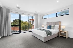 Stylish Luxury in West Perth