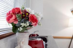 A6 - Work-from-home haven - free WIFI - 1BR