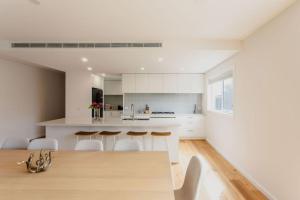 Olive Grove - stroll to the beach!