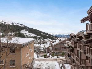 Appartement spacieux contemporain à Courchevel avec parking et wifi - FR-1-563-99