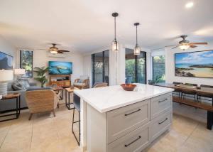 NEW - Wailea Getaway - steps to great pool & beach