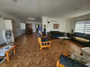 Top Floor Tranquility - 伊尔比德