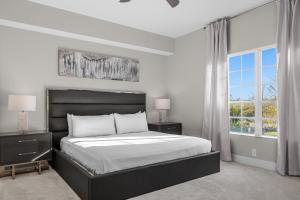 3 Bedroom Spacious Condo at WorldQuest near Disney- 22749