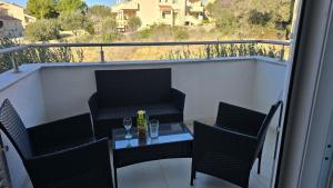 CRYSTAL WAVE Apartments