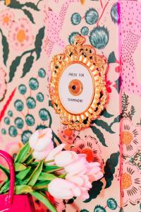 The Twisted Tulip-a curious stay