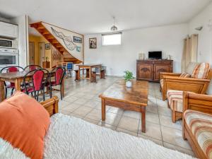 Maisons de vacances Maison cosy avec grand jardin : photos des chambres