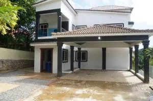 Villa López - 卡布雷拉