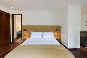 Urban Charm Your Zona G Escape Awaits 501