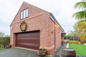 1Bed Village Annexe Sleeps 2 - Parking & Wifi