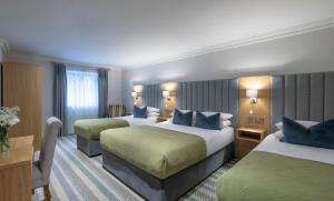 Killarney Heights Hotel