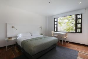 Chic Loft Escape in Trendy Zona G 502