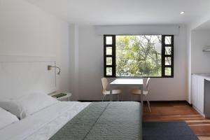 Chic Loft Escape in Trendy Zona G 502