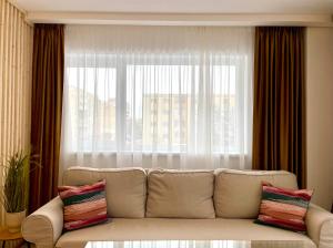 Carpatilor Urban Escape Studio: Free Parking & AC