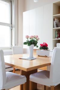 Skyscraper Amazing Castle & City View Apartment 