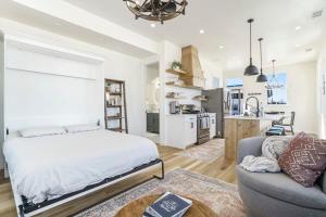 Alpine Abode Private Main Level Studio