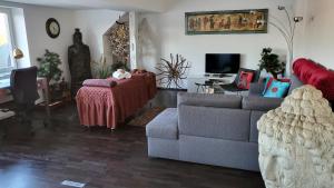 Luxury Apt - View of the Center of Prague