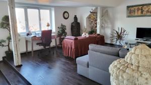 Luxury Apt - View of the Center of Prague