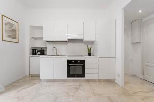 Central Apartment - 10 min to Duomo