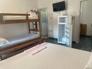 Llambro Rooms